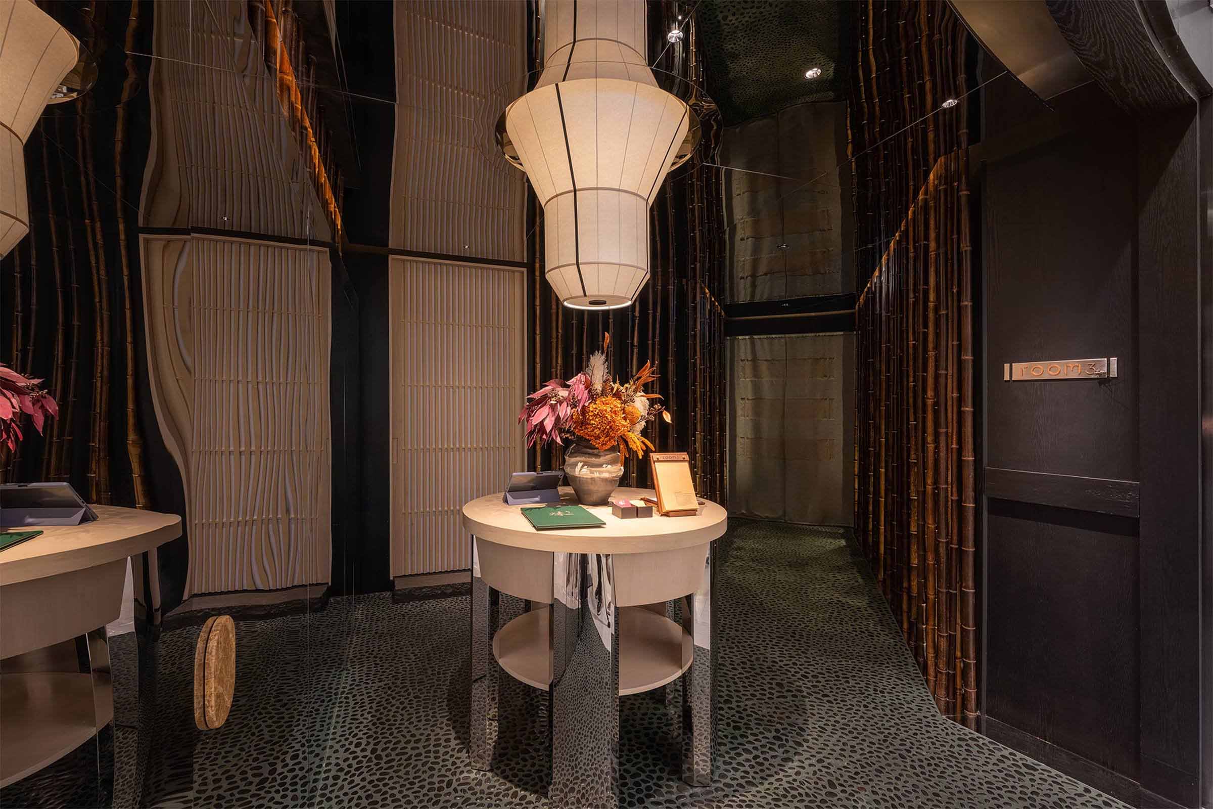 酒吧設計,酒吧設計案例,日式風格酒吧設計,酒吧設計方案,酒吧裝修,酒館設計,Minus Workshop,香港,240㎡,H-Zentre