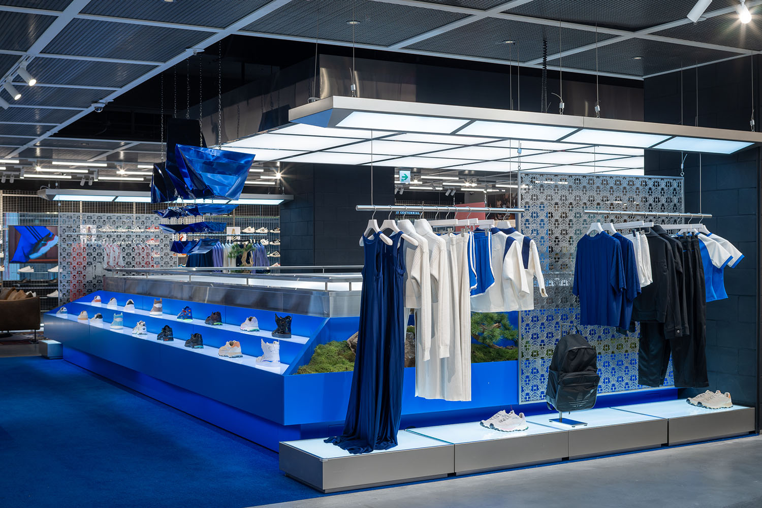 商店設計,零售店設計,零售店設計案例,零售店設計方案,鞋店設計,鞋店零售店設計,旗艦店設計,Home of Sport,Home of Sport-adidas首家亞洲旗艦店,韓國首爾市明洞,萬社設計Various Associates