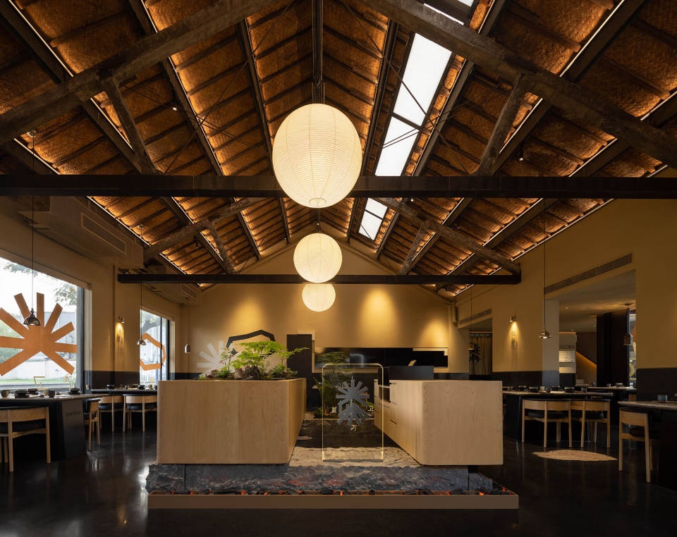 餐廳設計,酒吧設計,休閑餐廳設計,烤肉店設計,餐廳設計案例,餐廳設計方案,餐廳裝修,燒烤店設計,戶外風格餐廳設計,杭州,BR-Bulgogi老廠房裏的韓國烤肉與精釀,杭州觀堂設計