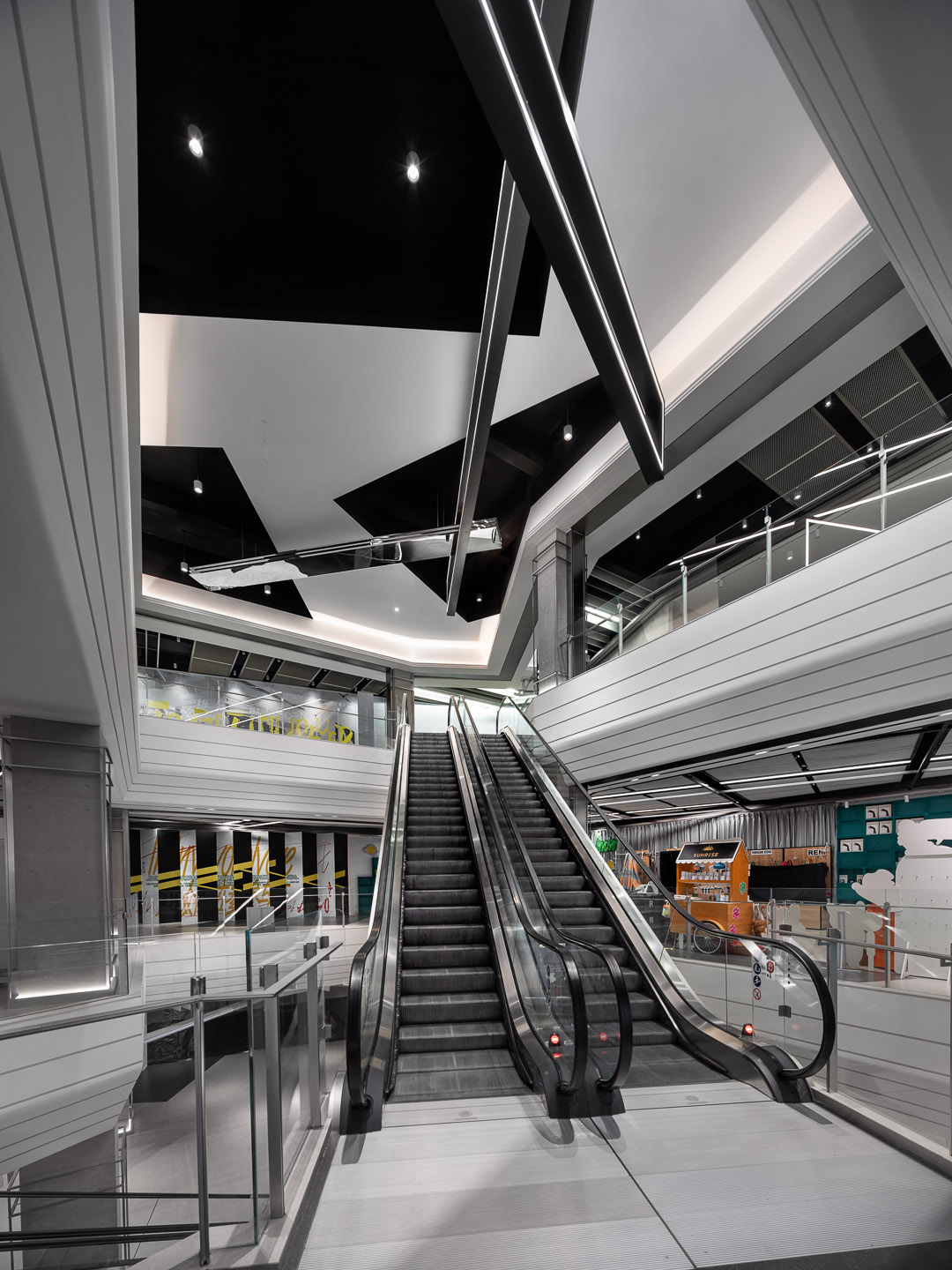 商場設計,商場外立麵設計,商業綜合體設計,成都COSMO,成都,OFT設計