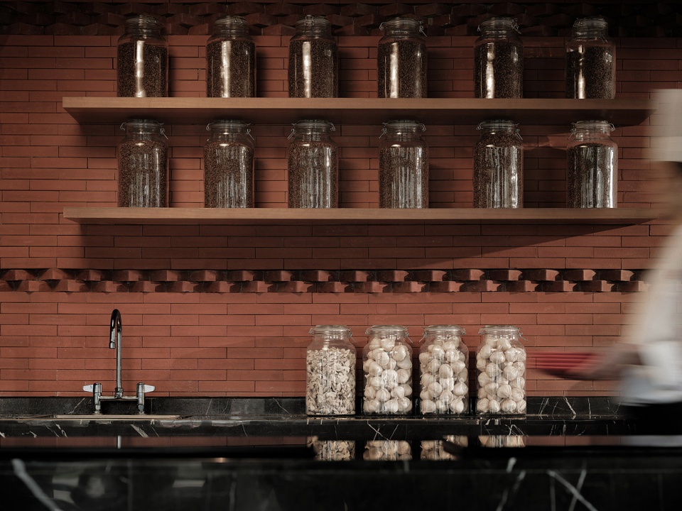 酒店設計,設計酒店,度假酒店設計,酒店設計案例,高檔酒店設計,酒店設計方案,酒店裝修,成都,溫江悅椿酒店,CCD香港鄭中設計事務所