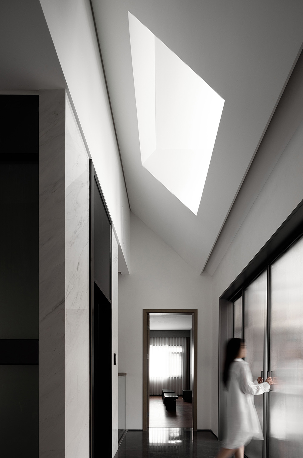 900㎡別墅設計,900㎡,別墅設計,獨棟別墅設計,豪宅設計,別墅設計案例,別墅裝修,現代風格別墅設計,獨棟住宅設計,現代風格別墅設計案例,佛山,伴山別墅,巨人設計,李小傑