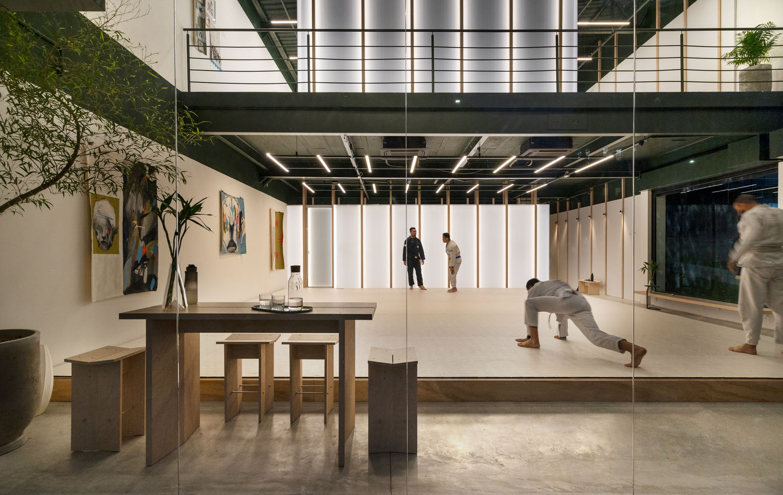 0E1 Arquitetos,健身房設計案例,健身房,柔術學校,250㎡,國外健身房設計,巴西,健身工作室,柔術工作室