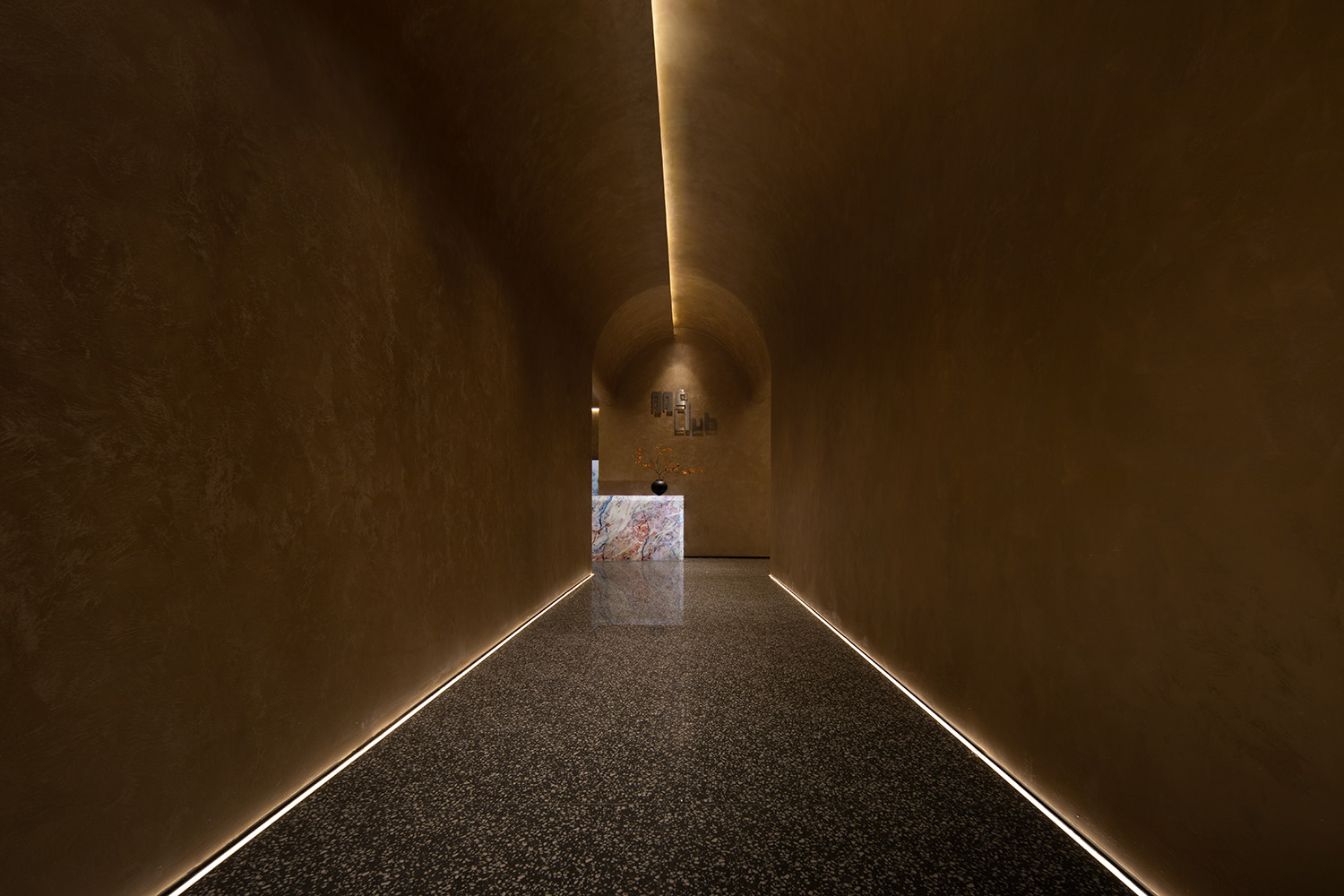 餐廳設計,休閑餐廳設計,餐廳裝修,高檔餐廳設計,餐廳設計案例,餐廳設計方案,主題餐廳設計,濟南,鵬club,易昂設計