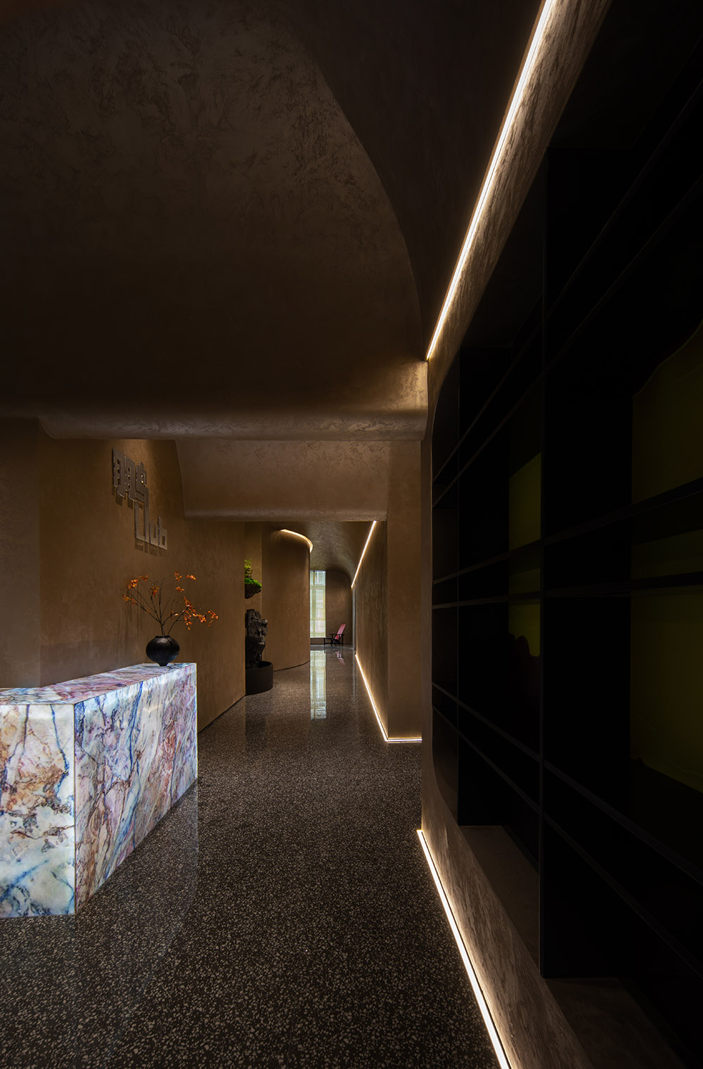 餐廳設計,休閑餐廳設計,餐廳裝修,高檔餐廳設計,餐廳設計案例,餐廳設計方案,主題餐廳設計,濟南,鵬club,易昂設計