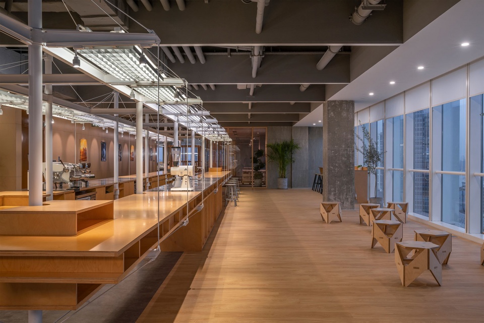 辦公室設計,辦公室設計案例,辦公室設計方案,辦公室裝修,現代風格辦公室設計,開放式辦公室設計,後疫情時代辦公室設計,三頓半上海辦公室,上海,空間站建築師事務所