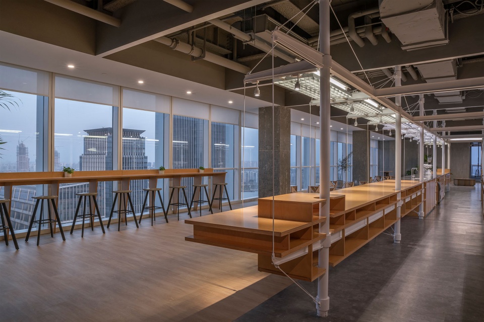 辦公室設計,辦公室設計案例,辦公室設計方案,辦公室裝修,現代風格辦公室設計,開放式辦公室設計,後疫情時代辦公室設計,三頓半上海辦公室,上海,空間站建築師事務所