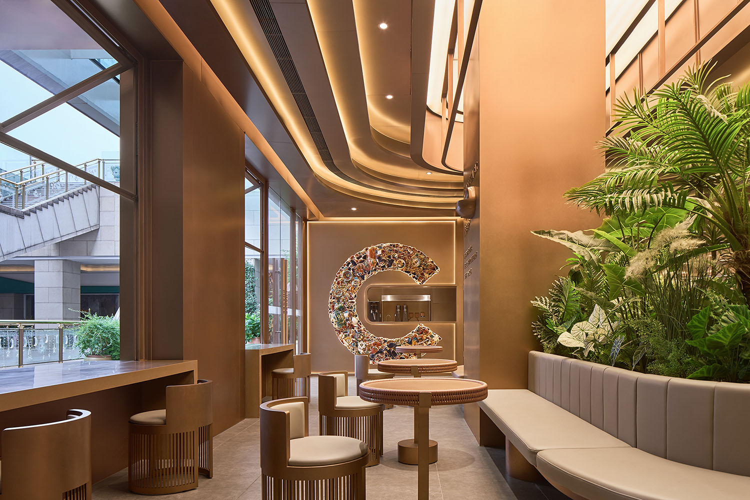 茶飲店設計,茶飲店設計案例,茶飲店設計方案,奶茶店設計,創意茶飲店,霸王茶姬TEA BAR上海兩家旗艦店,霸王茶姬環球港旗艦店,霸王茶姬美羅城旗艦店,尚洋藝術