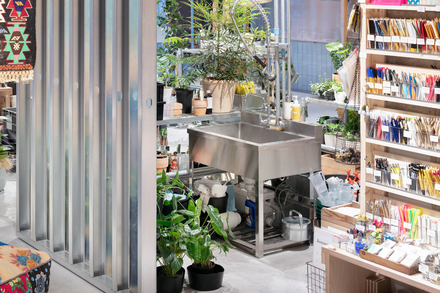 零售店設計,Schemata Architects + Jo Nagasaka,花店設計,零售店設計案例,零售店設計方案,商店設計,雜貨店設計,生活用品集合店,日本,澀穀,TODAY’S SPECIAL