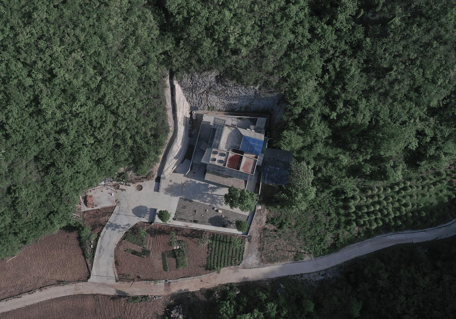 450㎡別墅設計,450㎡,獨棟住宅設計,別墅設計案例,別墅設計方案,鄉村別墅設計,建築設計,住宅建築設計,住宅設計,家裝設計,湖北,崖之家,酈文曦建築事務所