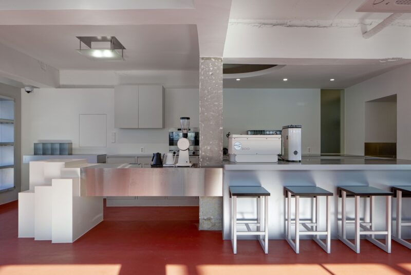 TCTC | 98㎡，韓國首爾 CourtSide Café 咖啡廳