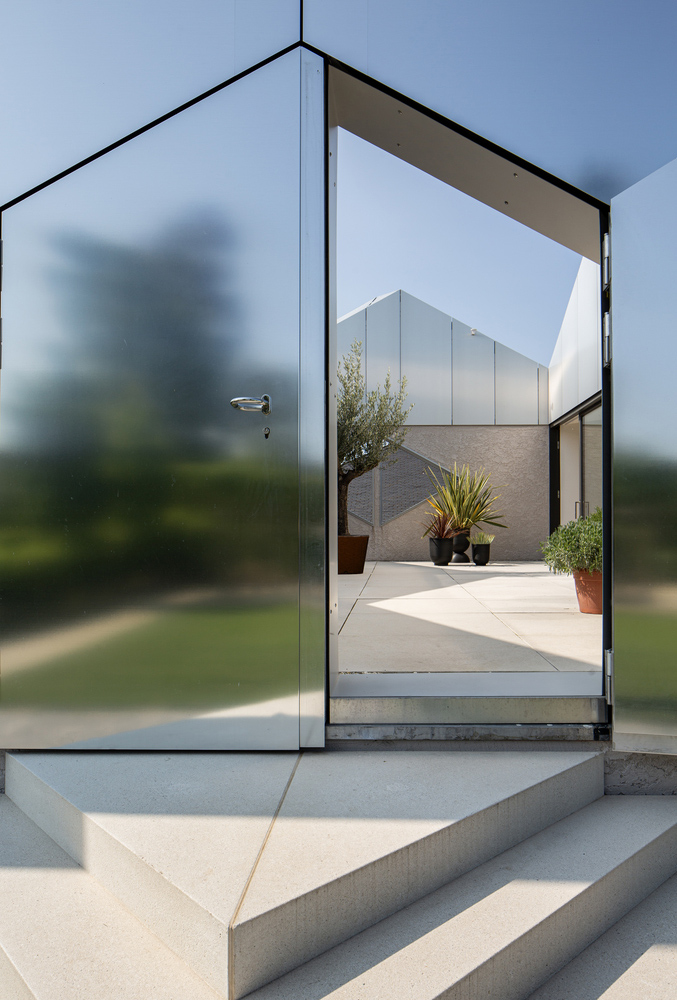 Studio Jil Bentz,盧森堡,葡萄酒休閑會所,葡萄酒店設計案例,會所設計,品酒室,釀酒廠