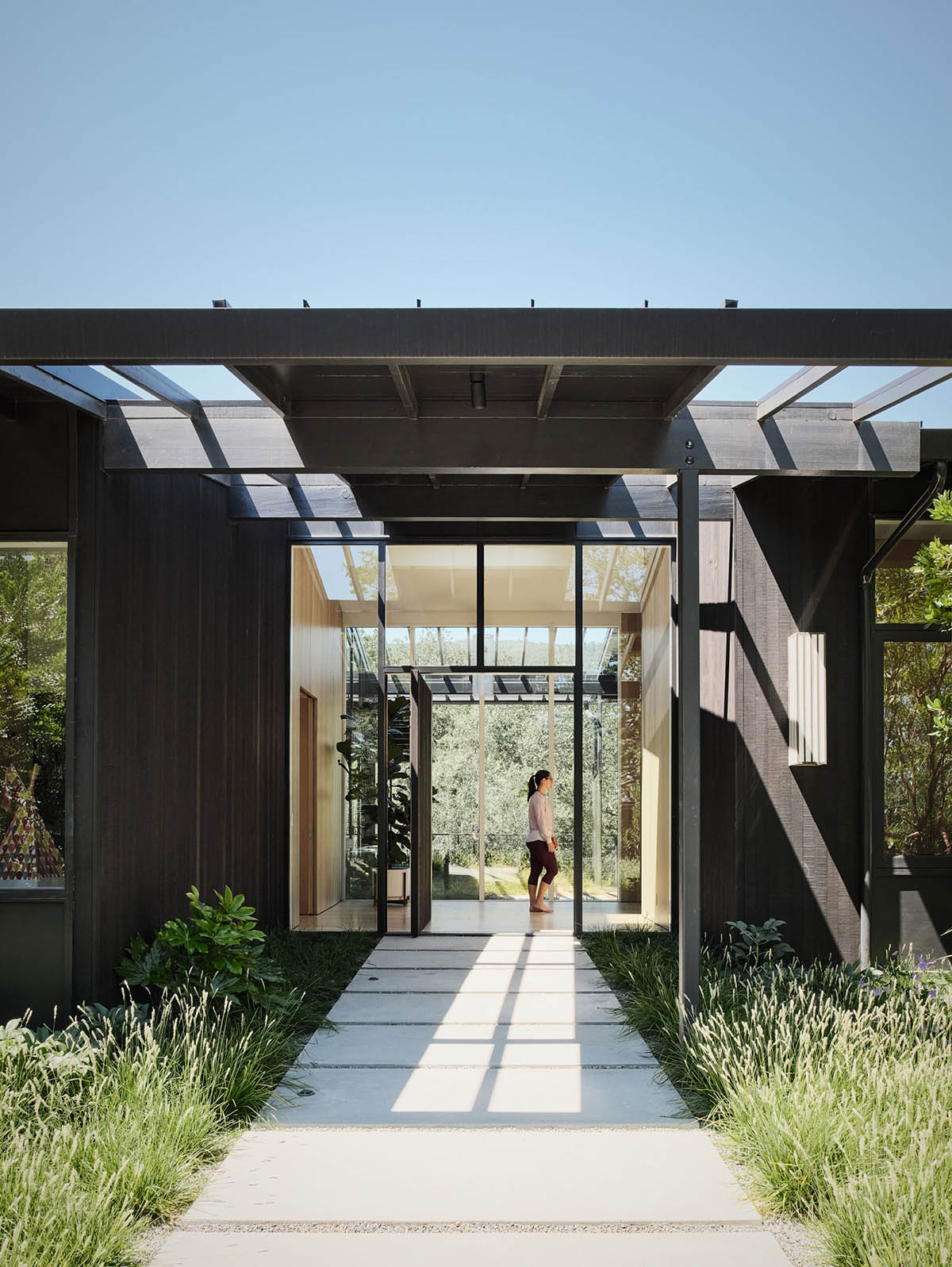 別墅設計,美國,原木色,極簡風格,別墅設計案例,泳池庭院別墅,別墅設計方案,加利福尼亞,Piechota Architecture