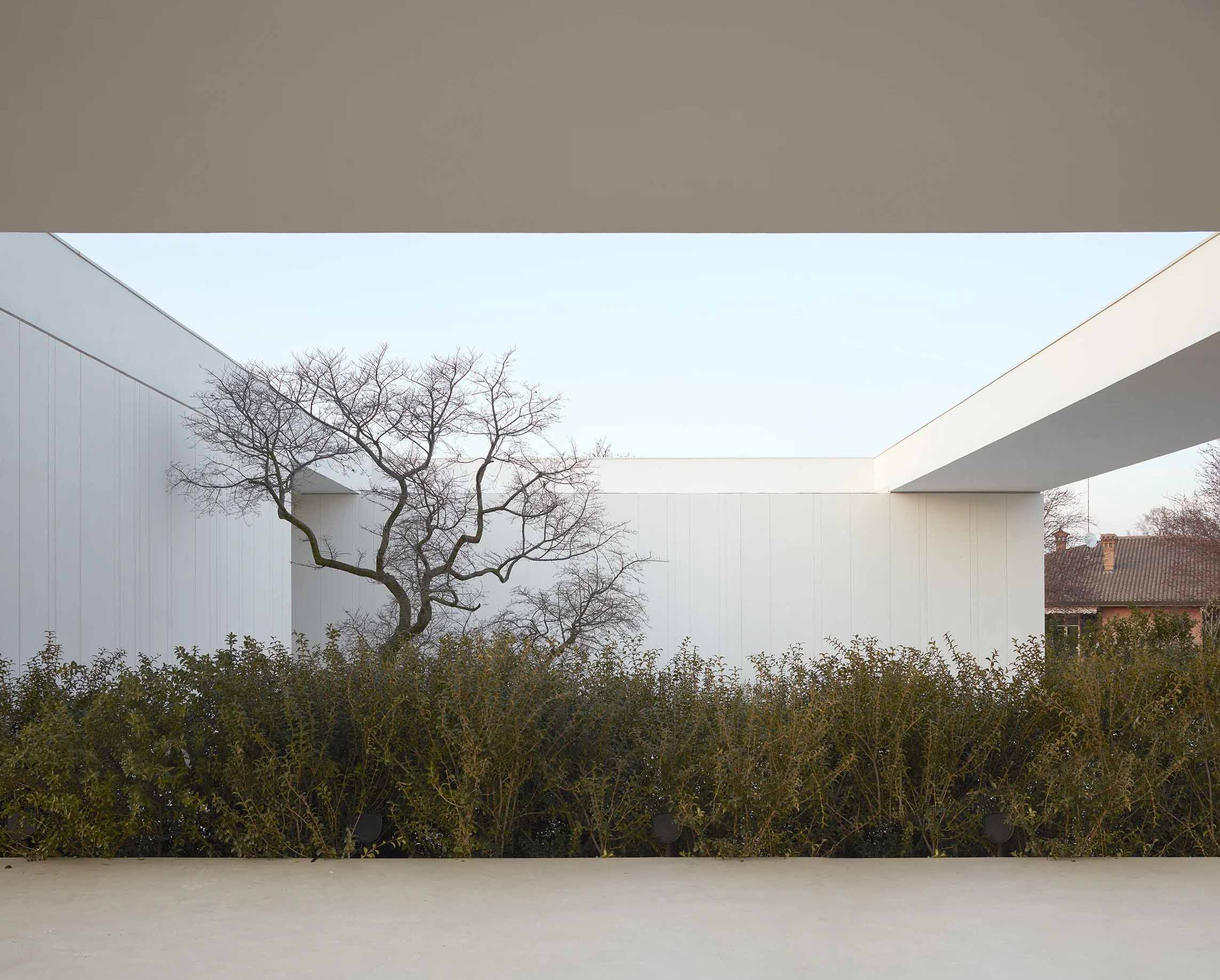 別墅設計,意大利,UNICA Architects,中性色,別墅設計案例,別墅裝修,平層別墅,別墅設計方案