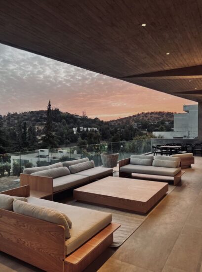 Gonzalo Mardones V Arquitectos | 680㎡，智利野獸派風格別墅