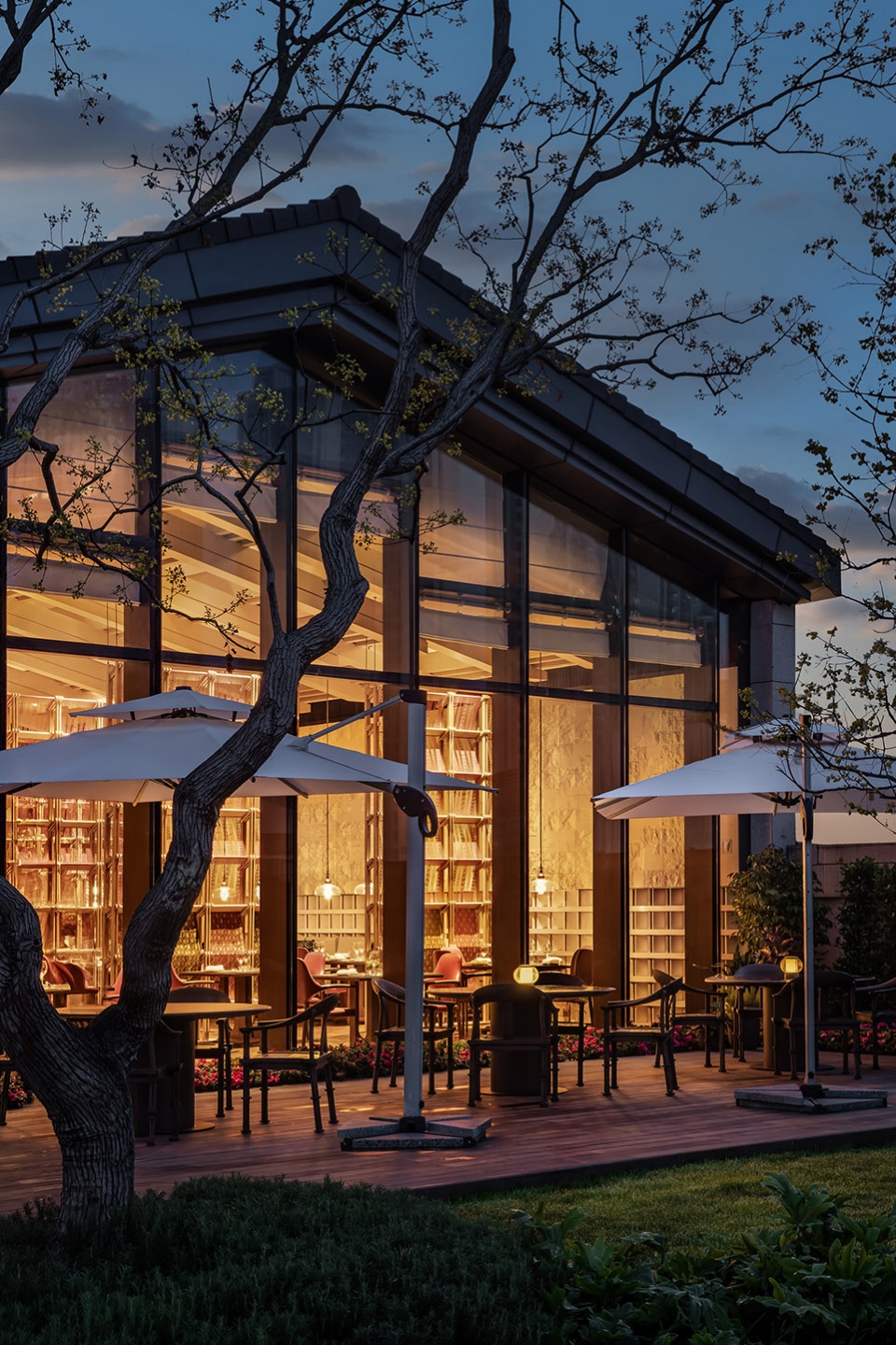 酒店設計,設計酒店,度假酒店設計,酒店設計案例,高檔酒店設計,酒店設計方案,酒店裝修,成都,木棉花酒店,CCD香港鄭中設計事務所