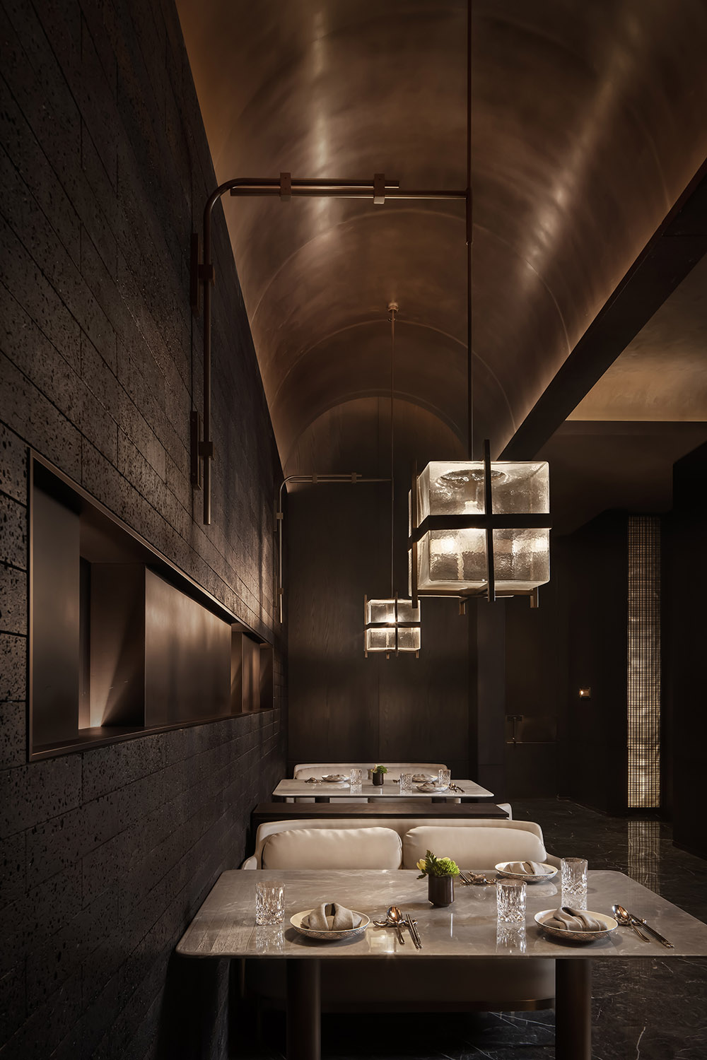 餐廳設計,餐廳設計案例,餐廳設計方案,高檔餐廳設計,餐廳裝修,餐廳效果圖,成都,郇廚餐廳,構建多維的詩意氛圍,LDH劉道華建築設計