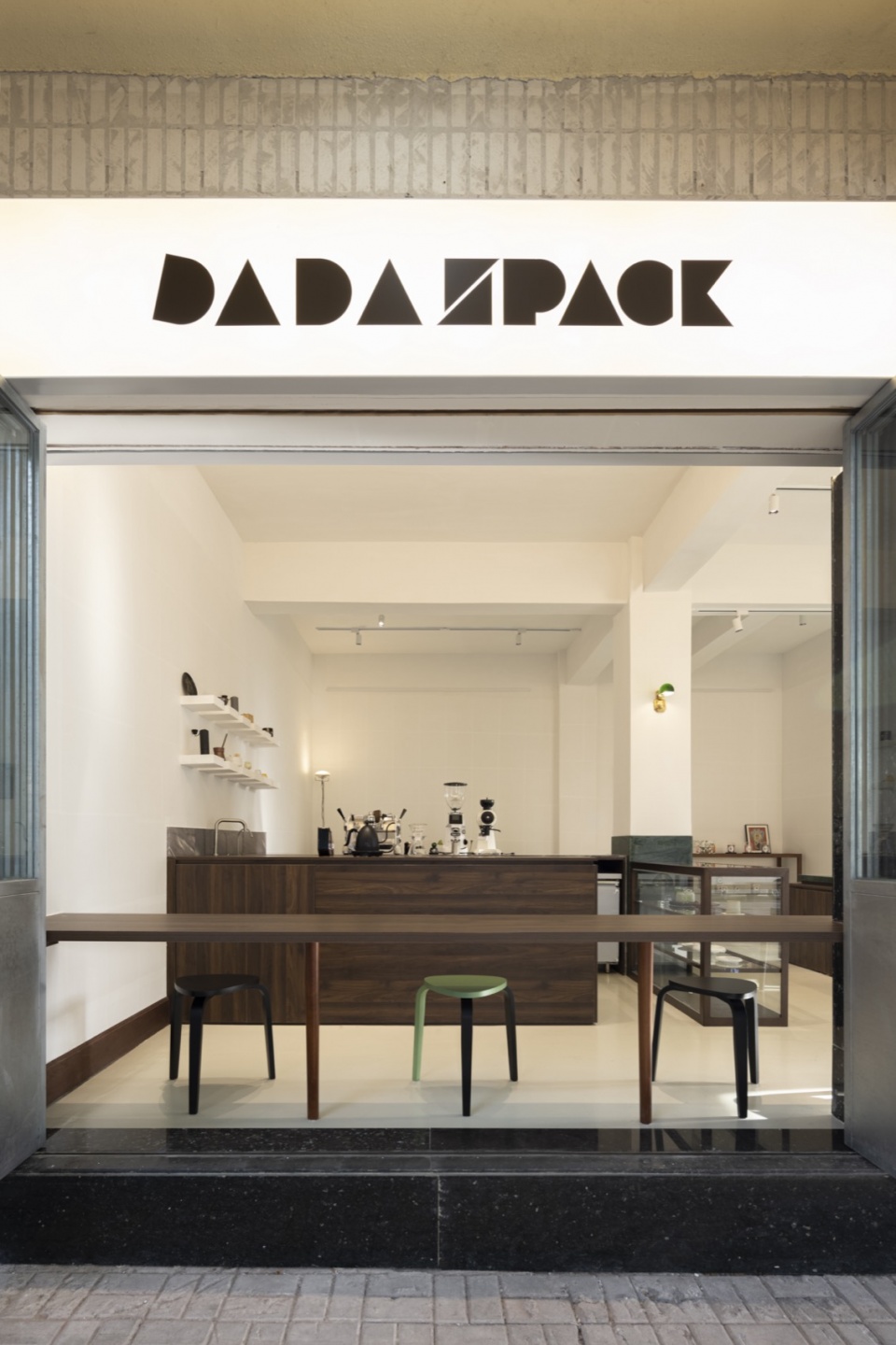 咖啡店設計,咖啡店設計案例,咖啡店設計方案,街邊咖啡店,創意咖啡店,咖啡館設計,浙江金華,達達DADA SPACE,見築未來 FUTURE SPACE