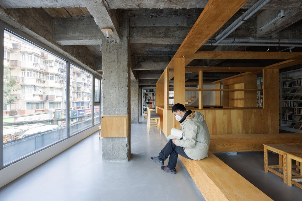 書店設計,酒吧設計,咖啡廳設計,書店設計案例,書店設計方案,拱廊計劃文化空間,南京,MOU建築工社