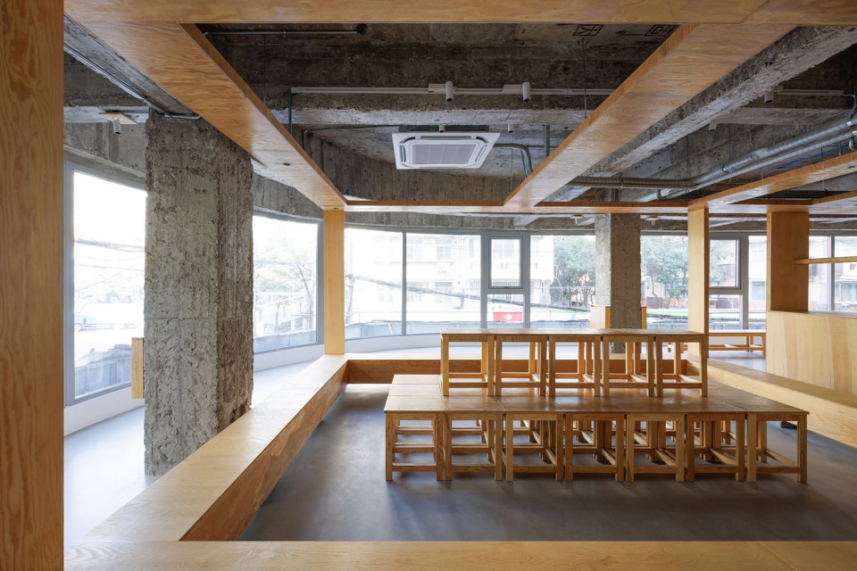 書店設計,酒吧設計,咖啡廳設計,書店設計案例,書店設計方案,拱廊計劃文化空間,南京,MOU建築工社