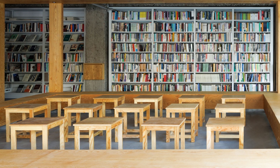 書店設計,酒吧設計,咖啡廳設計,書店設計案例,書店設計方案,拱廊計劃文化空間,南京,MOU建築工社