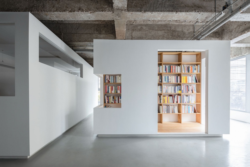 書店設計,酒吧設計,咖啡廳設計,書店設計案例,書店設計方案,拱廊計劃文化空間,南京,MOU建築工社