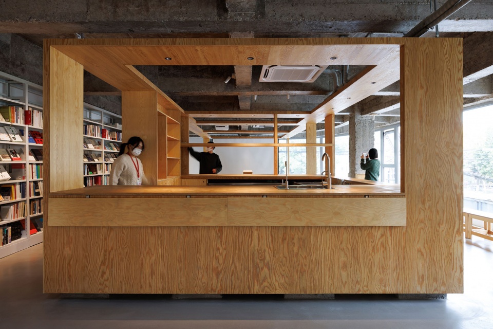 書店設計,酒吧設計,咖啡廳設計,書店設計案例,書店設計方案,拱廊計劃文化空間,南京,MOU建築工社