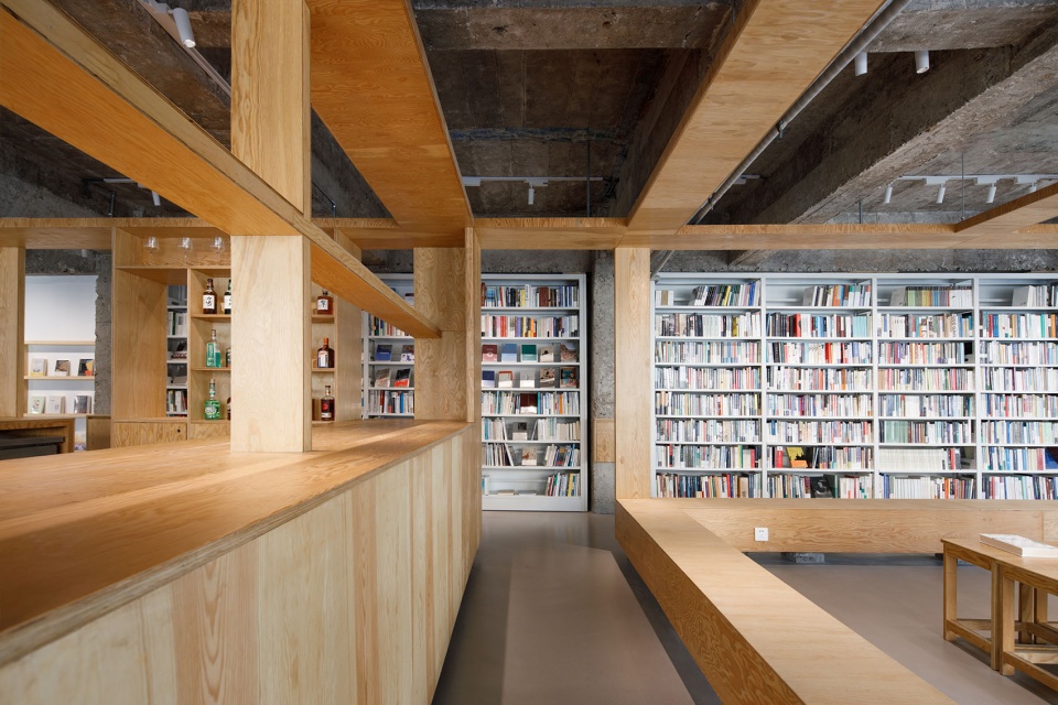 書店設計,酒吧設計,咖啡廳設計,書店設計案例,書店設計方案,拱廊計劃文化空間,南京,MOU建築工社