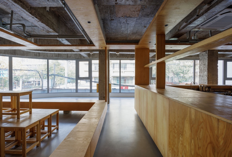 書店設計,酒吧設計,咖啡廳設計,書店設計案例,書店設計方案,拱廊計劃文化空間,南京,MOU建築工社