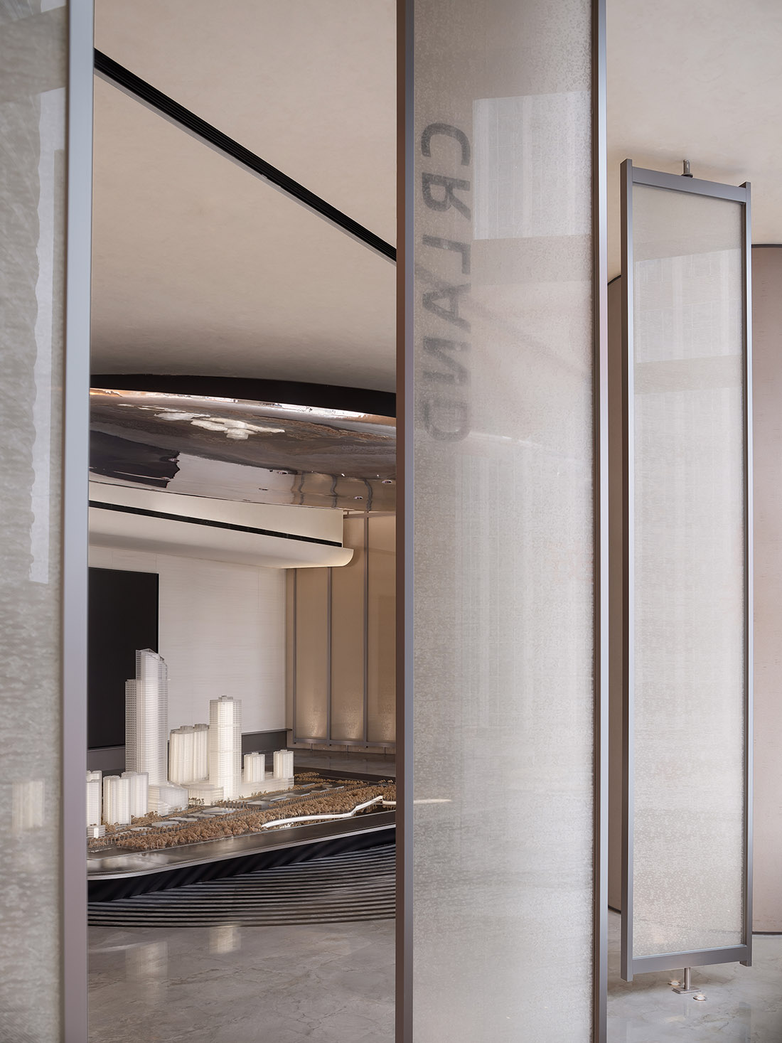 售樓處設計,營銷中心設計,現代風格售樓處設計,售樓處設計案例,售樓處設計方案,海南,海南華潤城市展廳引領未來辦公新品質,TOMO東木築造