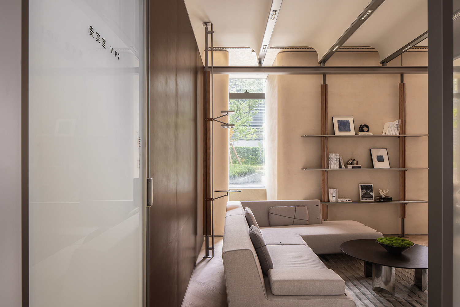 售樓處設計,營銷中心設計,現代風格售樓處設計,售樓處設計案例,售樓處設計方案,海南,海南華潤城市展廳引領未來辦公新品質,TOMO東木築造