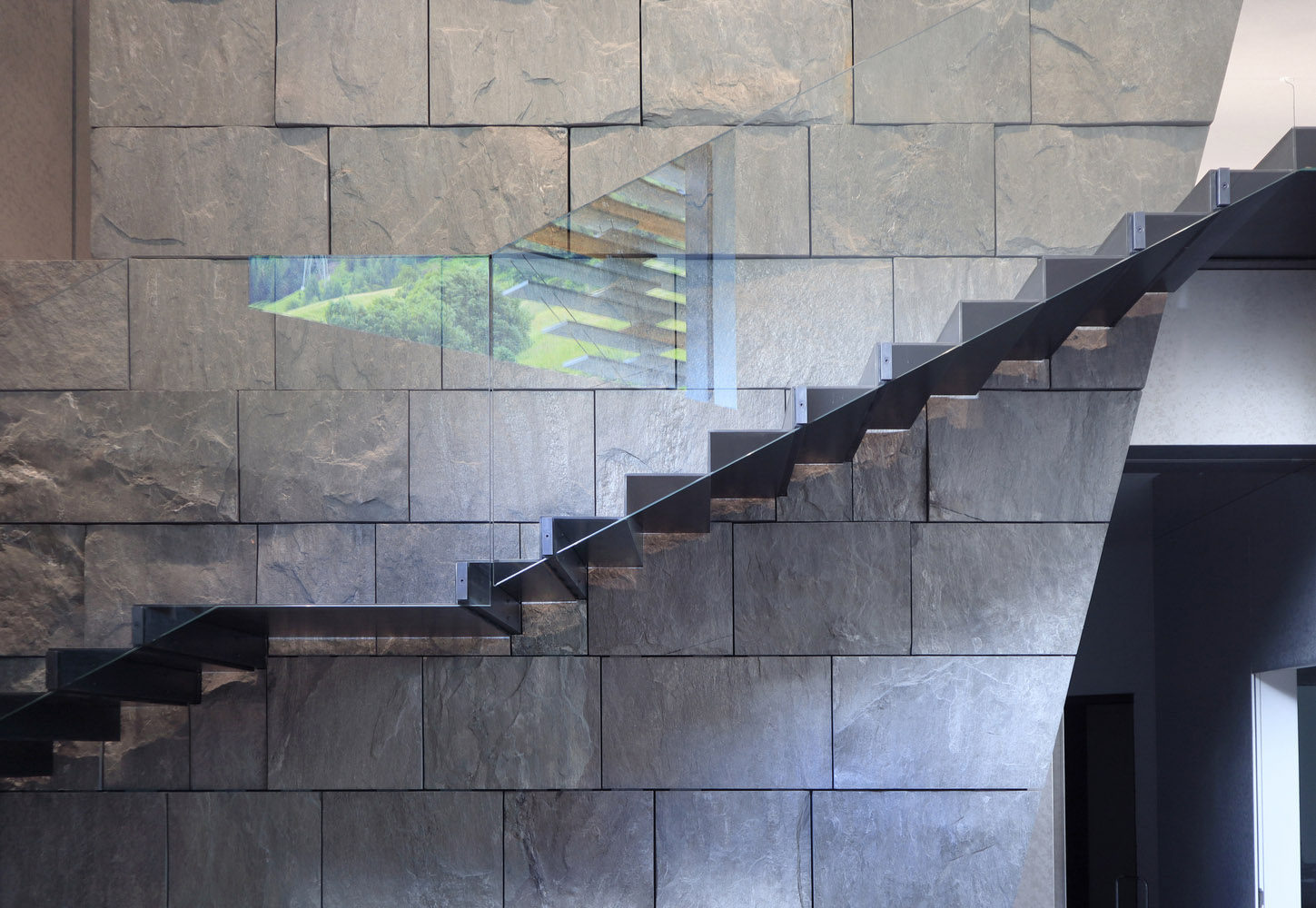 隈研吾,住宅建築,住宅設計案例,商業建築,隈研吾設計,Haus Balma,瑞士,綜合建築