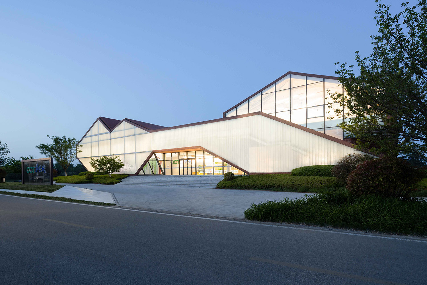 建築設計,鄉村建築設計,公共空間設計,多功能空間設計,青島,青島即墨華僑城鄉村展示中心,袈藍建築