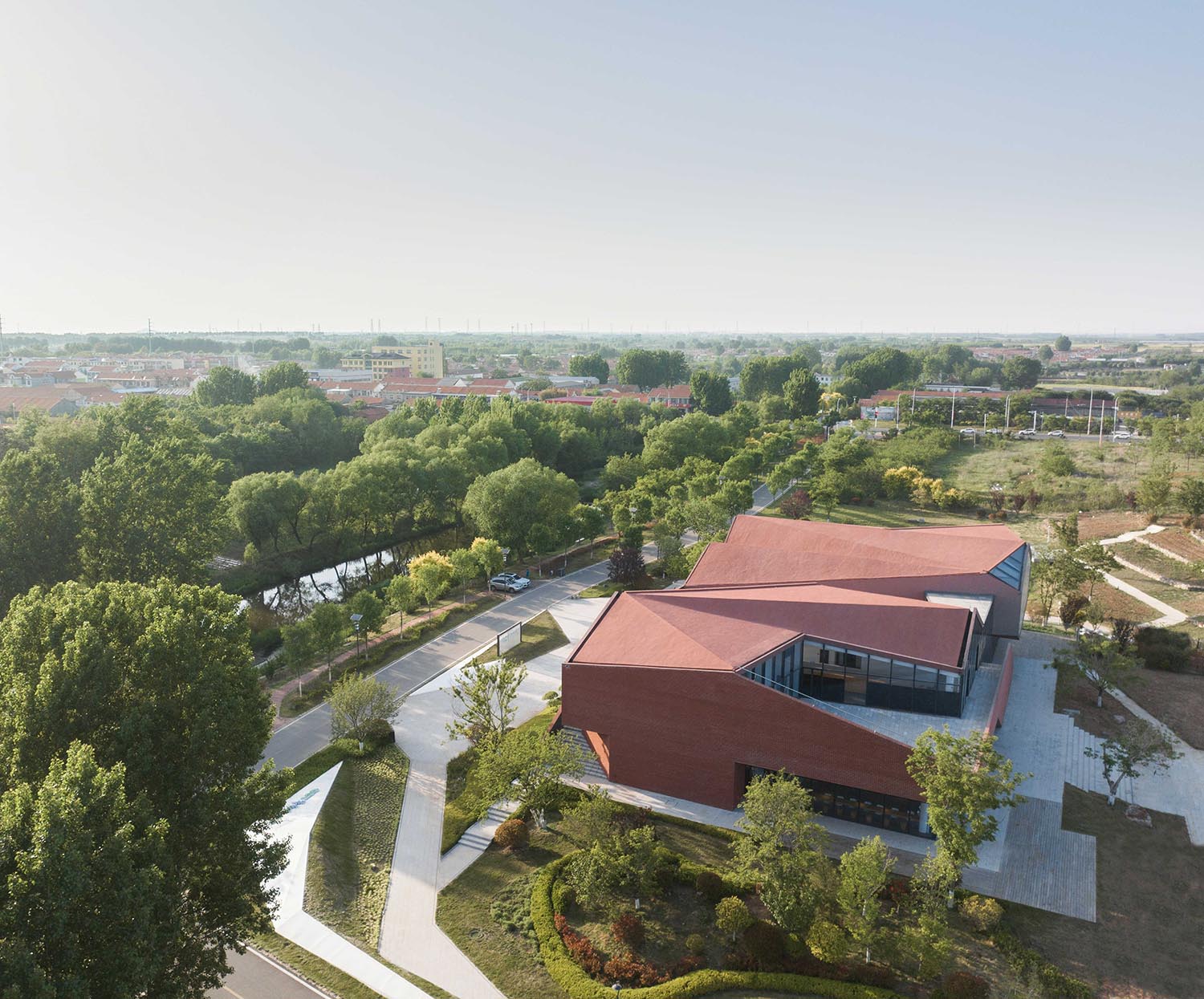 建築設計,鄉村建築設計,公共空間設計,多功能空間設計,青島,青島即墨華僑城鄉村展示中心,袈藍建築