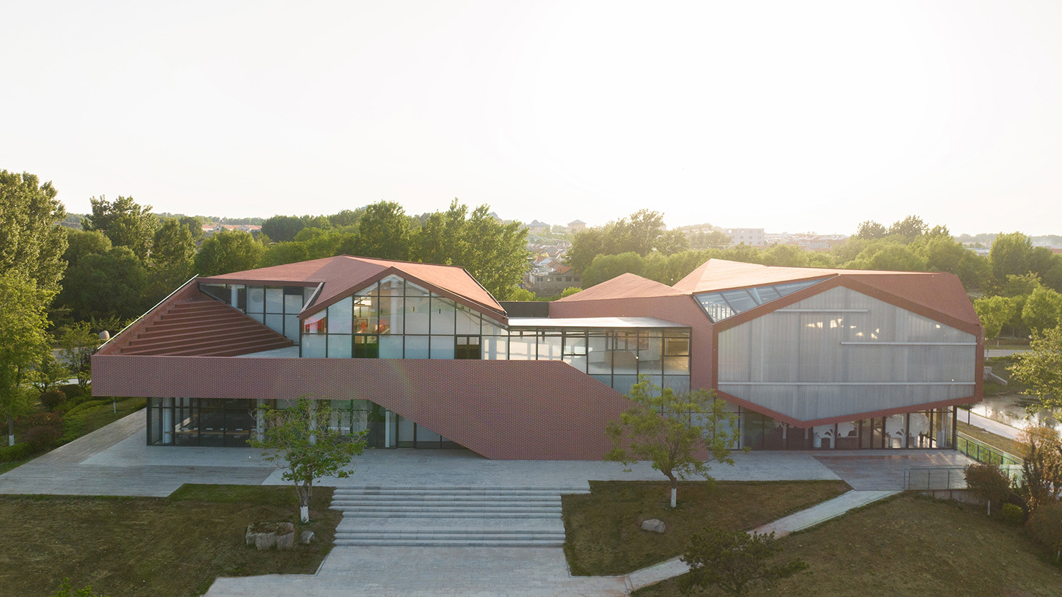 建築設計,鄉村建築設計,公共空間設計,多功能空間設計,青島,青島即墨華僑城鄉村展示中心,袈藍建築