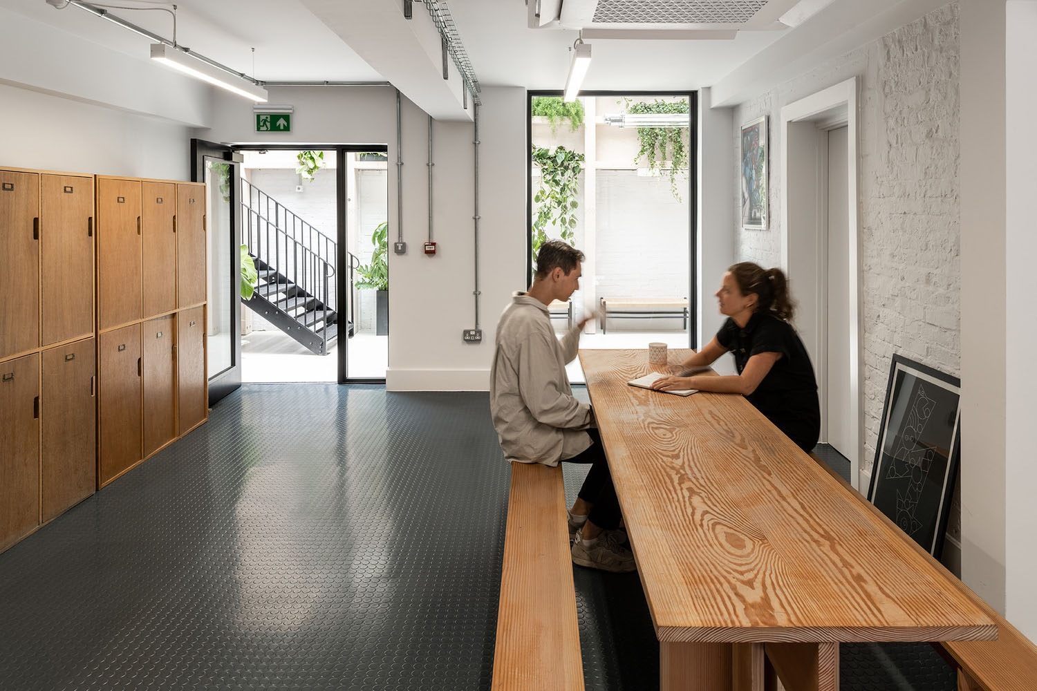 辦公室設計,辦公室裝修,辦公室設計案例,辦公室設計方案,MATA Architects,英國,視覺效果公司,科技公司辦公室設計,865㎡