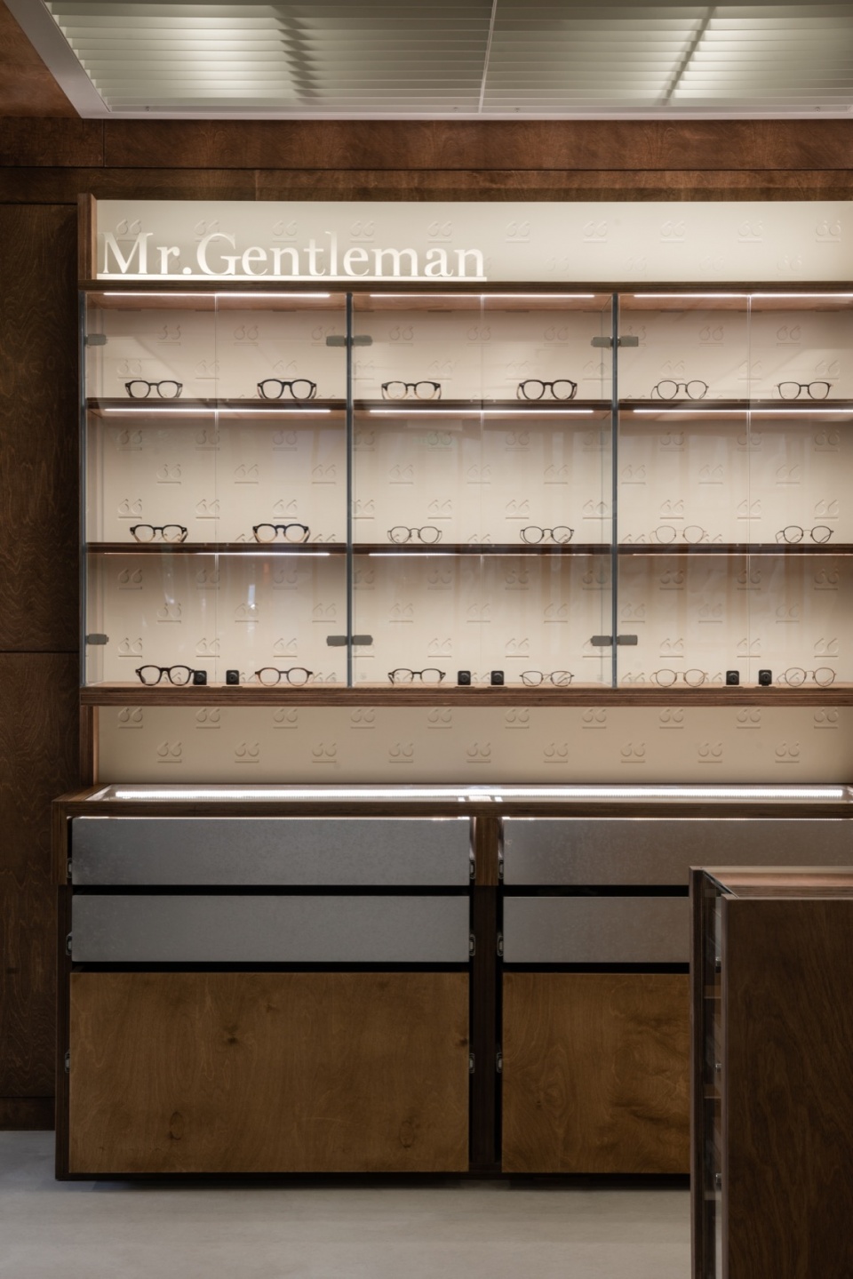 眼鏡店設計,零售店設計,眼鏡店設計案例,商店設計,零售店設計案例,零售店設計方案,上海,目下眼鏡店,MAS芒果建築設計