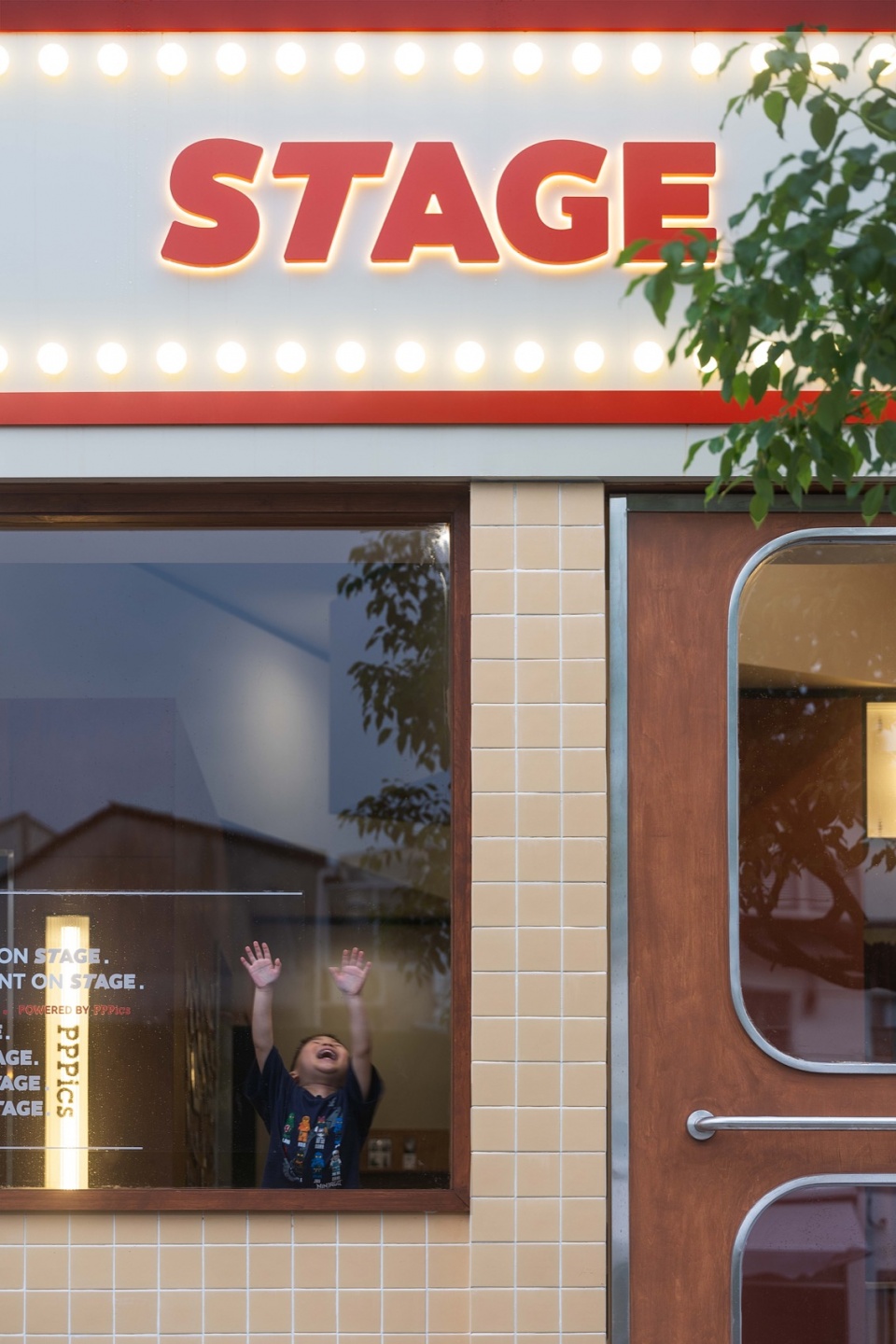 自拍空間,自助寫真館設計,拍照空間設計,攝影空間設計,攝影店設計,蘇州,STAGE自助寫真館,不止設計