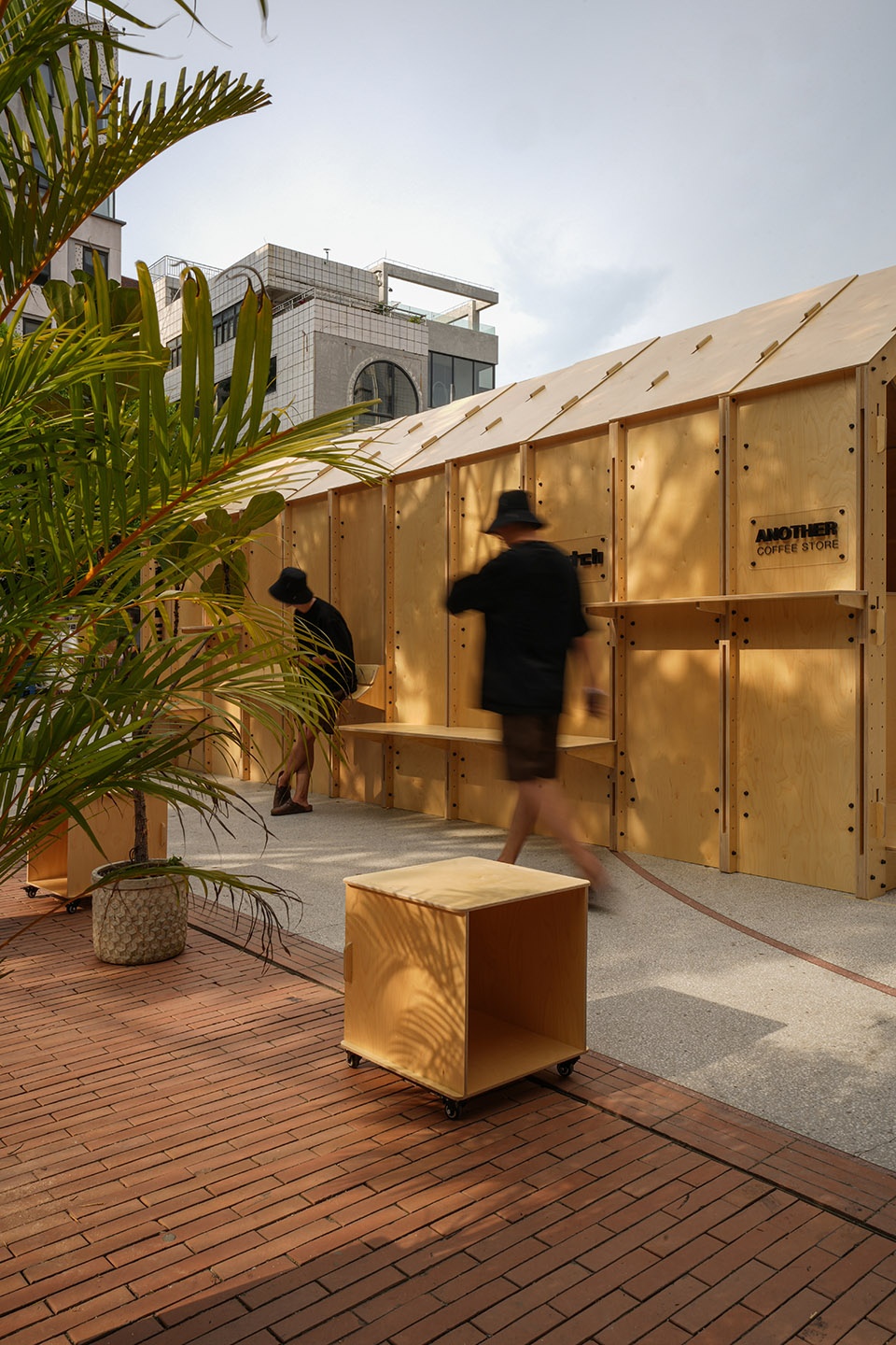 咖啡店設計,咖啡店設計案例,咖啡店設計方案,街邊咖啡店,創意咖啡店,深圳,別處咖啡商店,帕奇設計