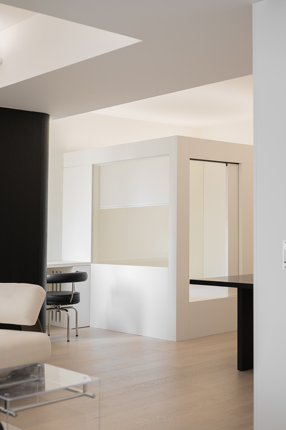 98㎡住宅設計,98㎡,住宅設計,公寓設計,極簡風格住宅設計,住宅設計案例,住宅設計方案,家裝設計,武漢,黑白主義美學住宅,上術設計