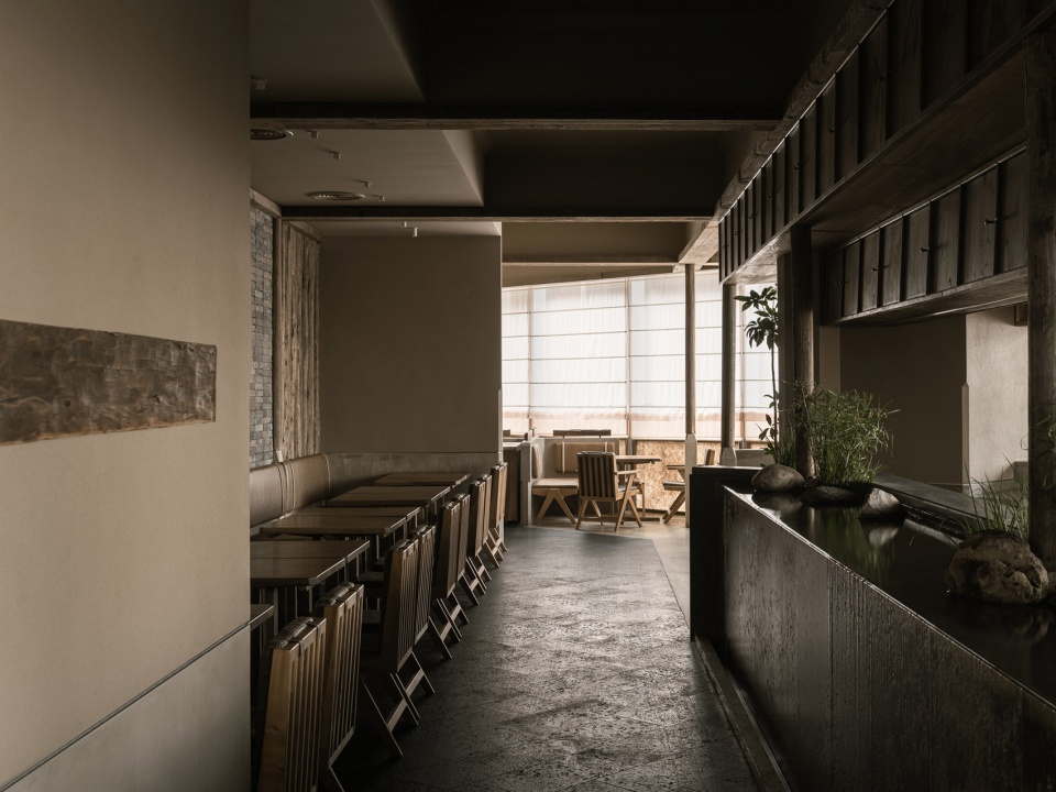 侘寂風格餐廳設計,休閑餐廳設計,餐廳設計,餐廳設計案例,餐廳設計方案,餐廳裝修,深圳,元古雲境深圳萬象天地店,無之設計