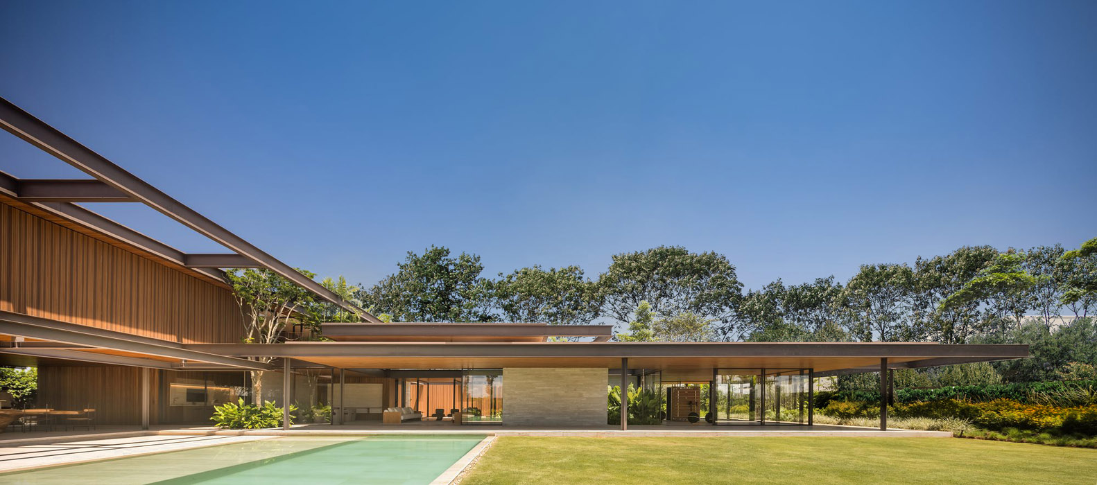 Fernanda Marques Arquitetura,別墅設計案例,別墅設計方案,開放式別墅,巴西,聖何塞,1400㎡,庭院別墅,原木色