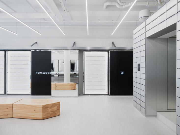 Specific Generic | 150㎡,挪威Tom Wood珠寶旗艦店