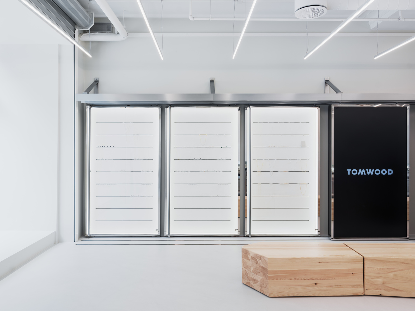 珠寶店設計,飾品店設計,珠寶店設計案例,珠寶店設計方案,商店設計,珠寶展廳設計,Specific Generic,挪威,旗艦店設計,Tom Wood,湯姆·伍德 (Tom Wood)