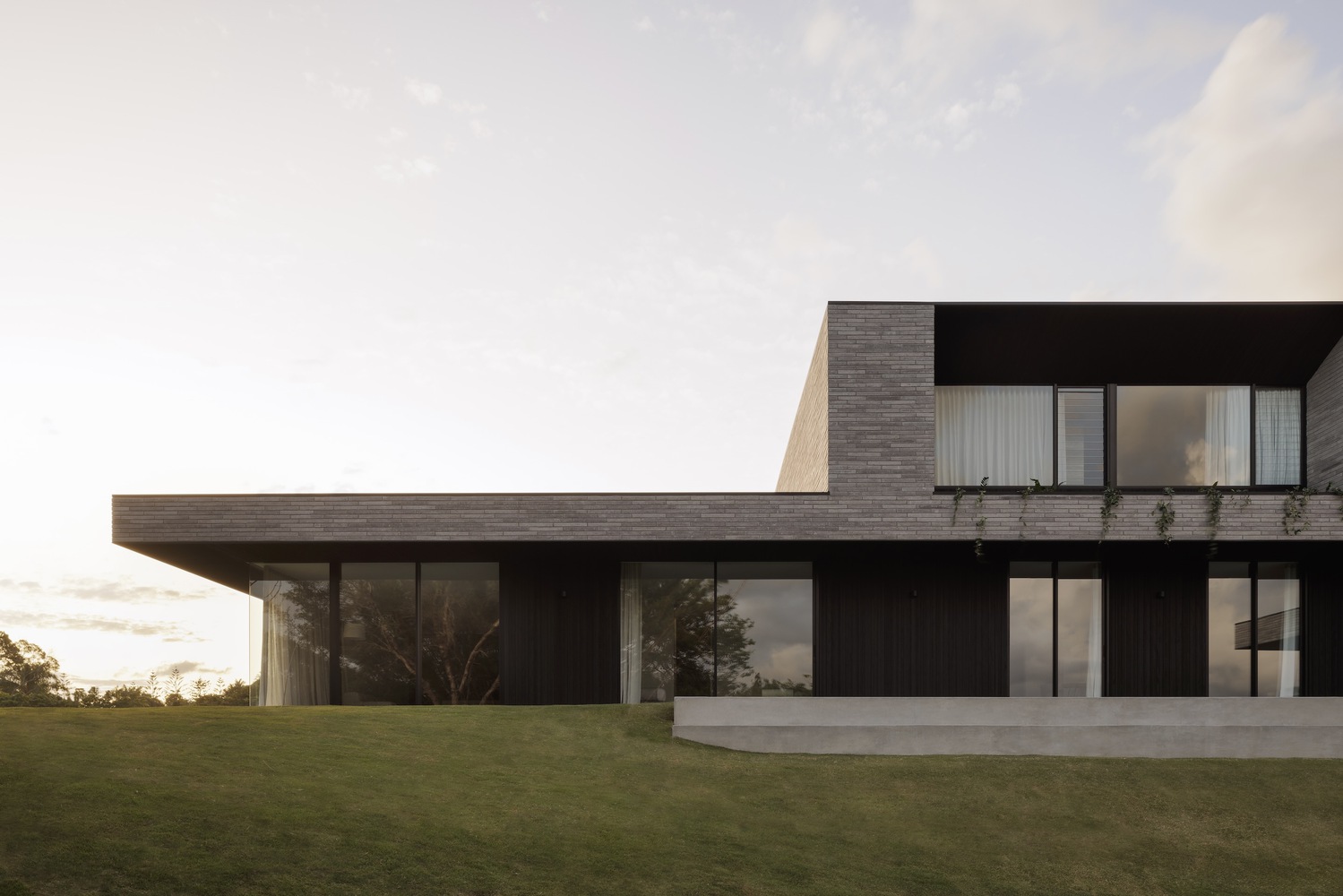 Zerni,別墅設計案例,別墅設計方案,山景別墅,澳大利亞,1100㎡,極簡主義,極簡美學