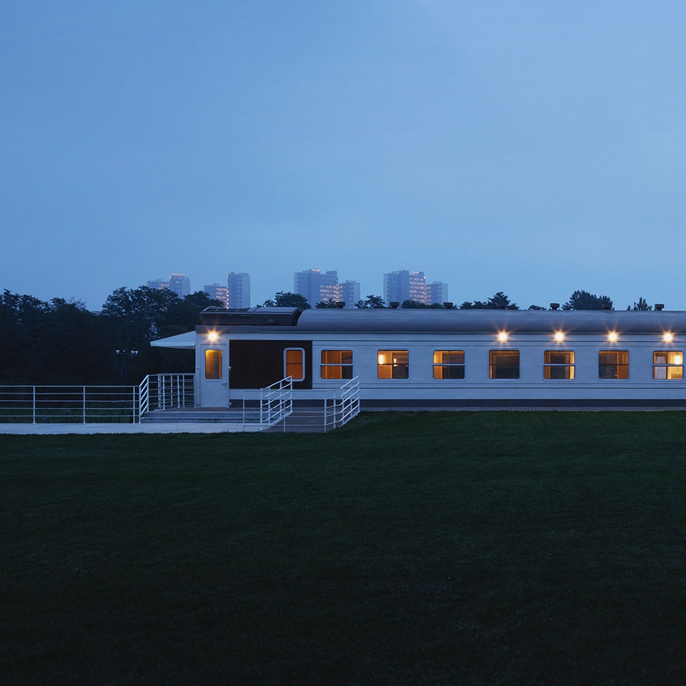 餐廳設計,餐廳設計方案,餐廳設計案例,火鍋店設計,火鍋店設計案例,火鍋店設計方案,火鍋店裝修,主題餐廳設計,火鍋主題餐廳設計,休閑餐廳設計,秦皇島阿那亞火車營地火鍋餐廳,阿那亞餐廳,秦皇島阿那亞,明懿空間設計