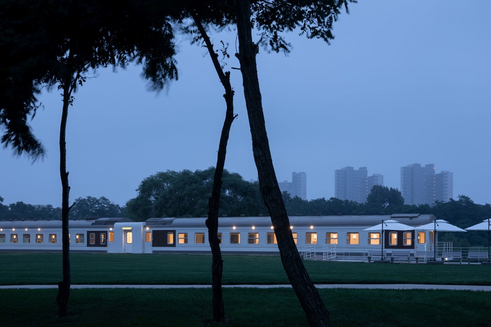 餐廳設計,餐廳設計方案,餐廳設計案例,火鍋店設計,火鍋店設計案例,火鍋店設計方案,火鍋店裝修,主題餐廳設計,火鍋主題餐廳設計,休閑餐廳設計,秦皇島阿那亞火車營地火鍋餐廳,阿那亞餐廳,秦皇島阿那亞,明懿空間設計