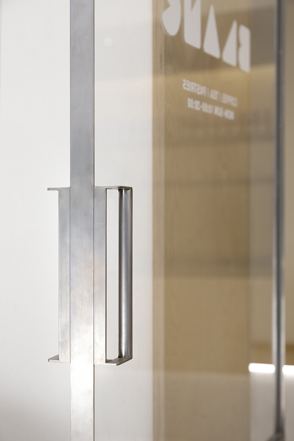 咖啡店設計,咖啡店設計案例,咖啡店設計方案,街邊咖啡店,創意咖啡店,小咖啡店設計,咖啡店裝修,上海,R.A.W.設計工作室