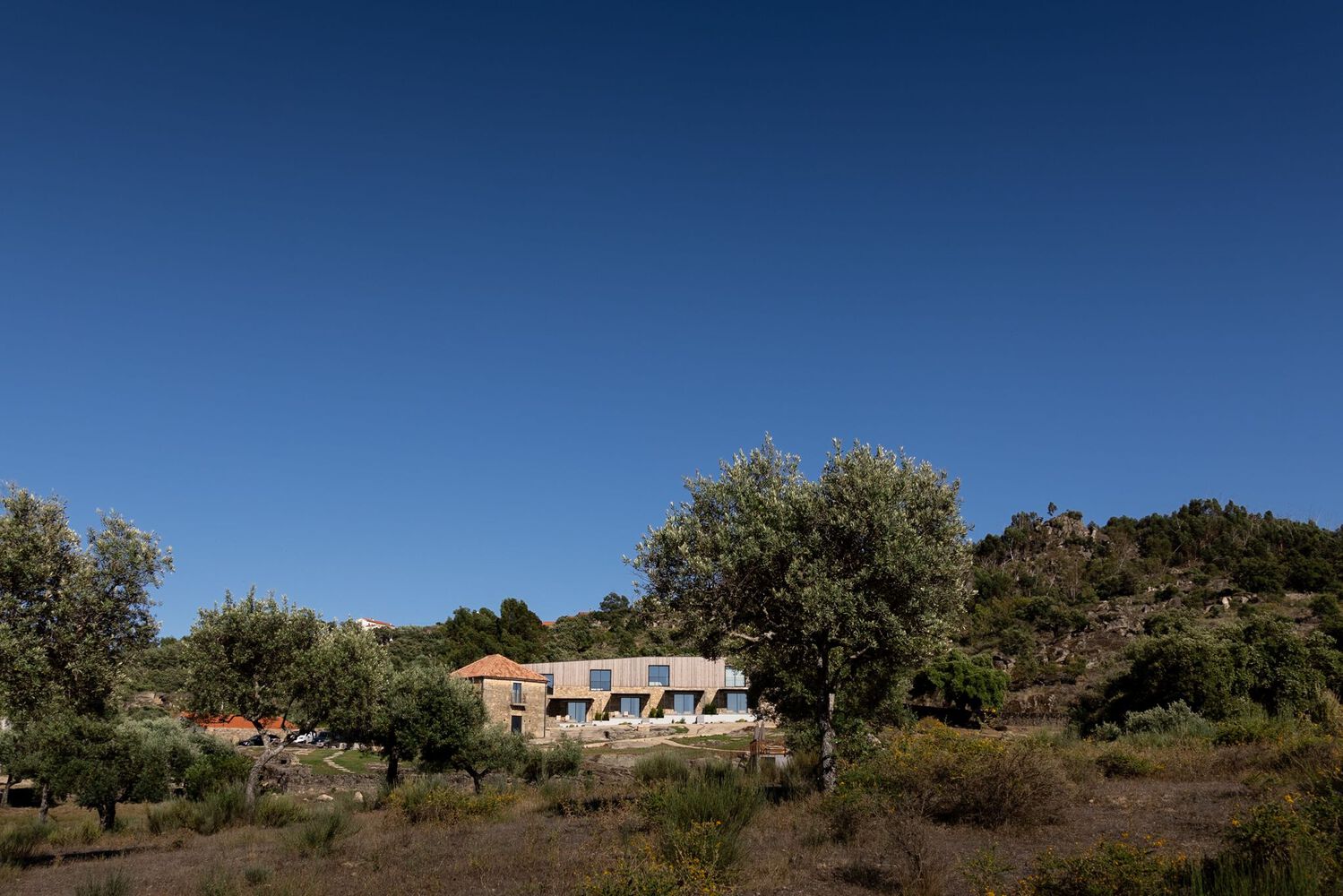 PLATAFORMArq,別墅改造設計案例,別墅設計,別墅設計方案,度假鄉村別墅,鄉村別墅,葡萄牙,孟山都,680㎡,別墅改造