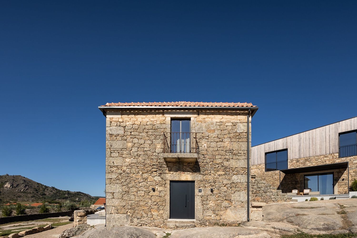 PLATAFORMArq,別墅改造設計案例,別墅設計,別墅設計方案,度假鄉村別墅,鄉村別墅,葡萄牙,孟山都,680㎡,別墅改造